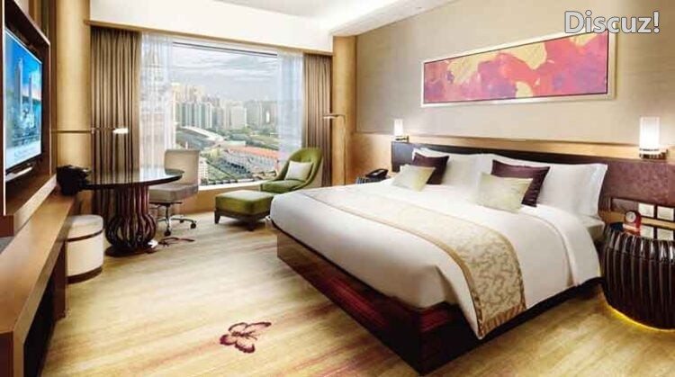 galaxy-hotel-galaxy-room-750x419-1.jpeg