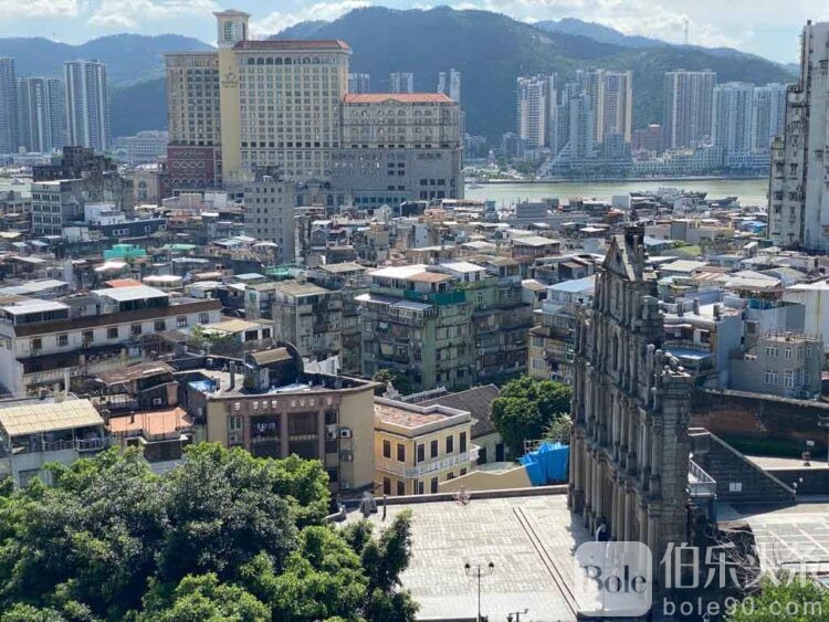 Macau-Ruins-Ponte-16-750x563-1.jpeg