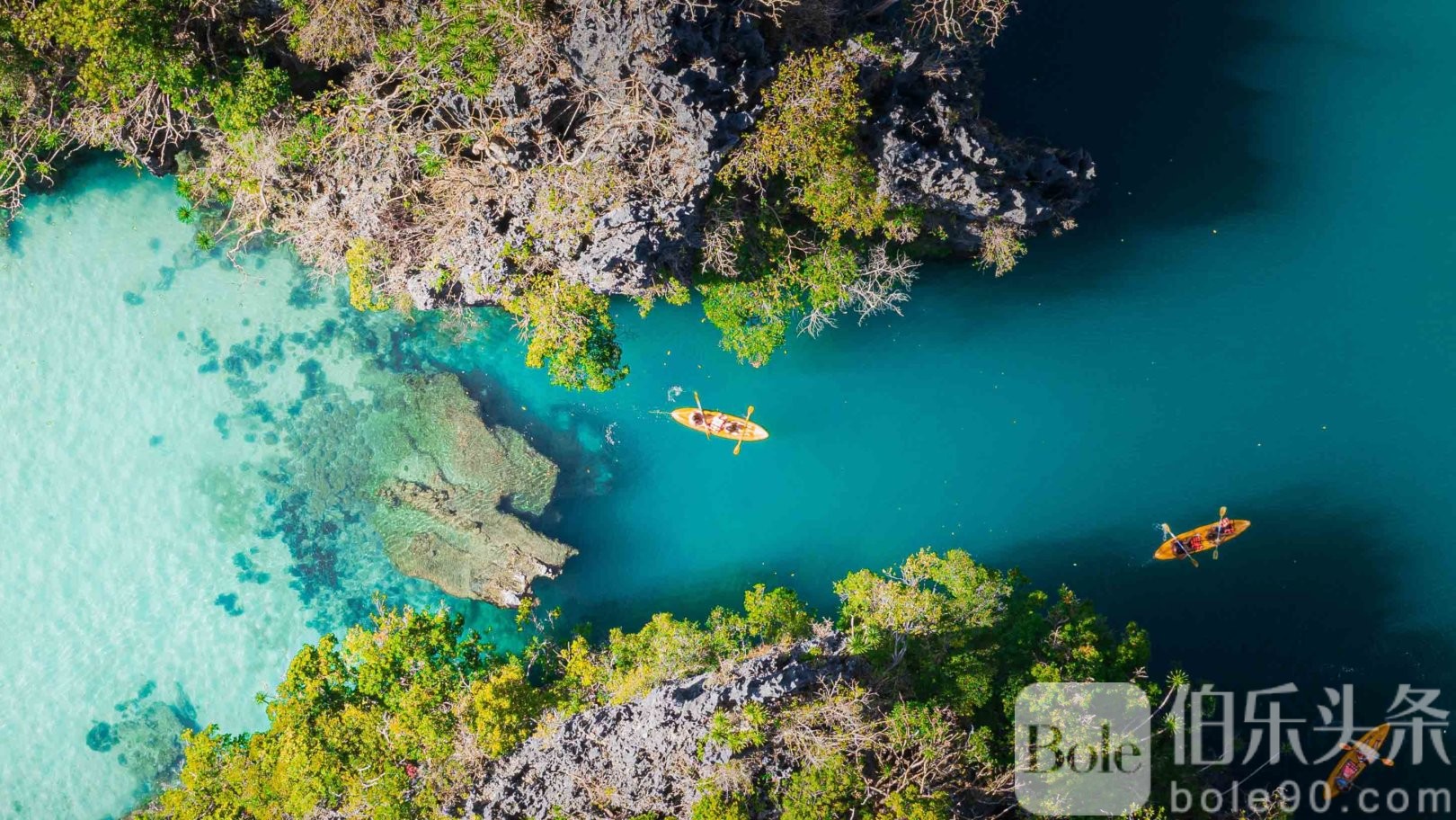 FLASH-PACK2022_PHILLIPINES_KAYAKING-EL-NIDO_UNSPLASH_008-1620x912.jpg