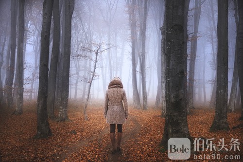 Stock-Photo-Woman-walking-on-a-woods-trail.jpg