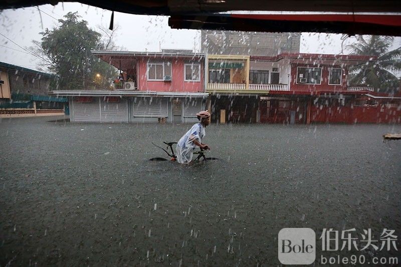 quezon-city-flood-carina_2024-07-27_13-54-57.jpg