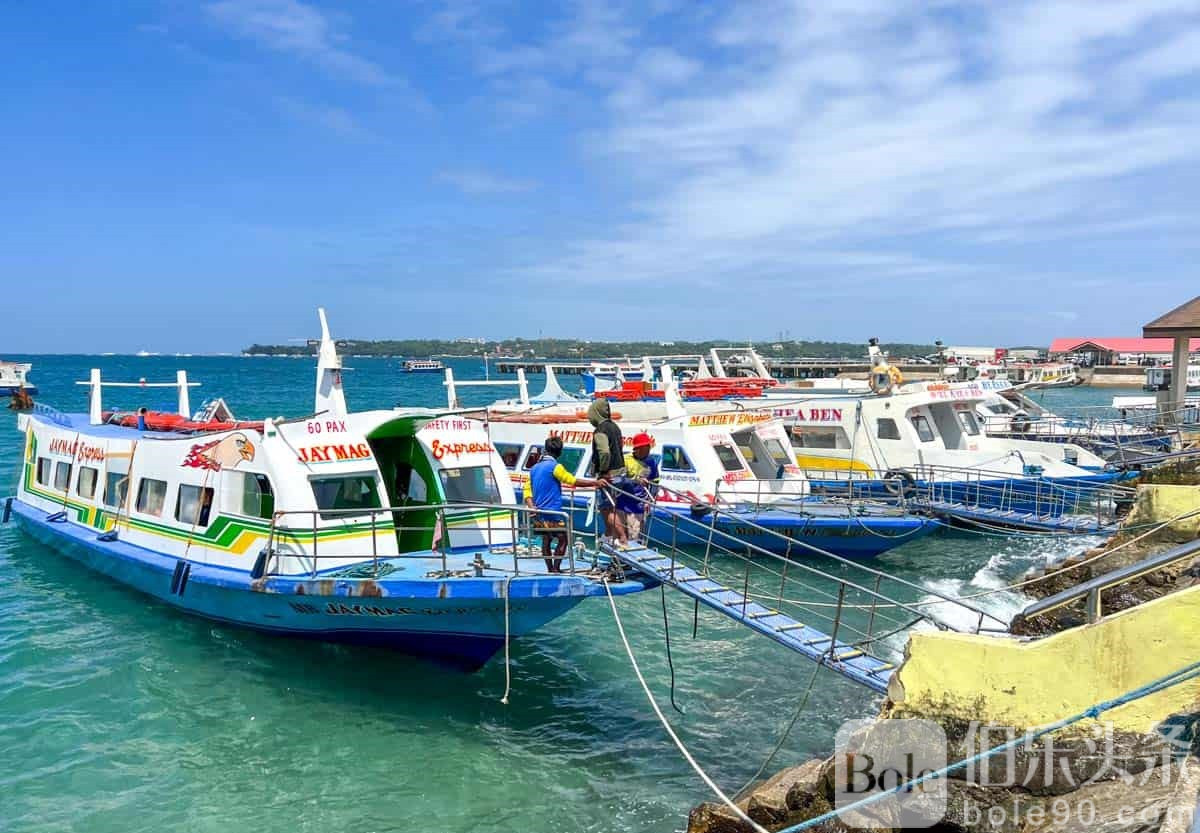 Caticlan-Jetty-Port-Boracay.jpg