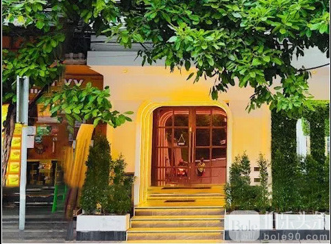 Erotic-Massage_Bangkok_BKKVice-Massage.jpg