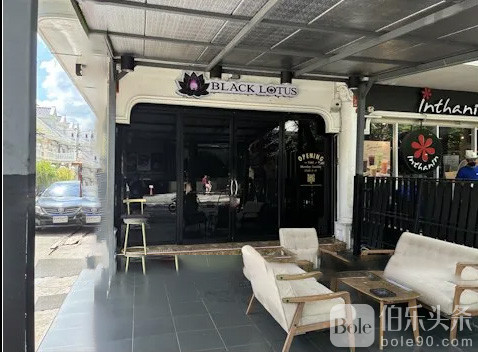 Erotic-Massage_Bangkok_Black-Lotus-Massage-1.jpg