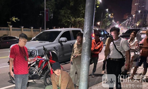 西港街头血案！男子持刀杀妻遗弃幼子被捕