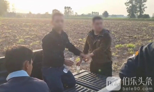 泰国警方封锁木薯林 成功逮捕3名潜逃入境中国诈骗犯