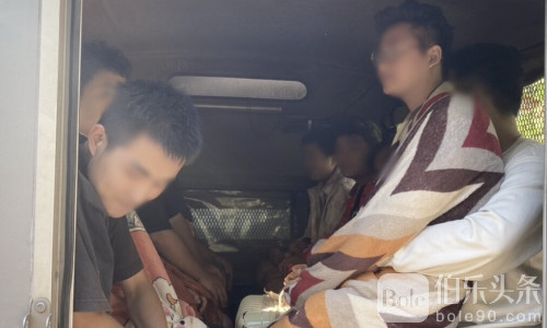 23名中国籍诈骗嫌犯落网，泰国边境缴获600部手机！