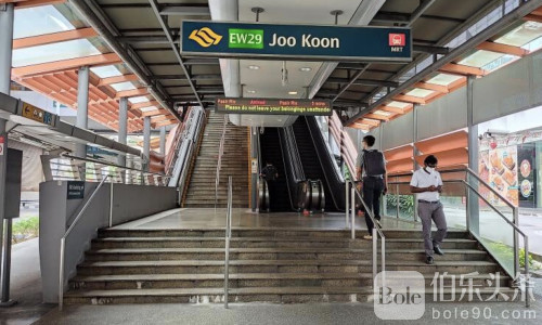 中国夫妻跨国跑来新加坡“蹭饭行骗”！落网后当庭痛哭