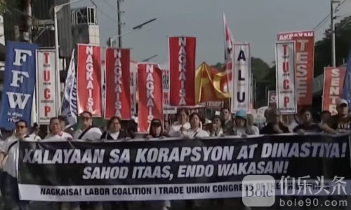 菲律宾反腐示威蔓延全国家 逾9万人参与场面震动政坛