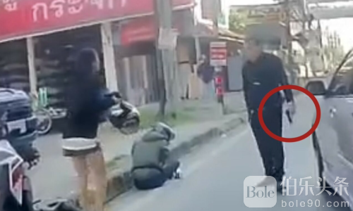 曼谷惊魂！律师协会会长冲突中开枪 外送员中弹倒地