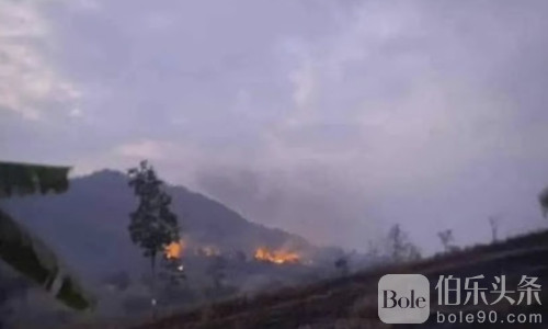 美索遭迫击炮袭击，4名中国狗推跳河求生被泰军拉上岸！