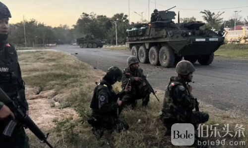 泰军迅速控制布恩塔宽口岸 升起国旗宣示主权！