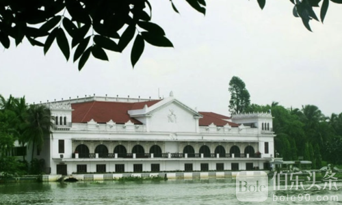 菲律宾政府两天“放假逃跑” 公务员新年偷懒全公开！