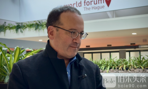 法庭压力大增：杜特尔特健康告急律师喊救命！