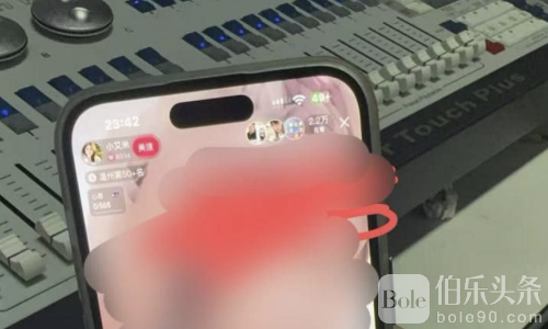 快手一夜沦为“跨国黄暴秀场”，涉黄直播集中爆发