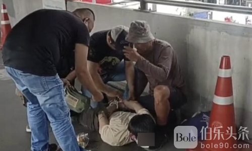 泰国毒贩残忍杀妻逃亡多年！终因女警假扮女性落网