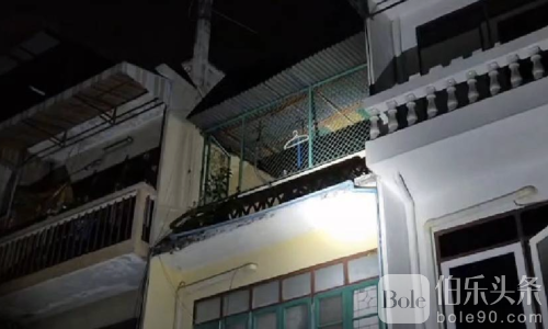 曼谷警局精英侦探家务意外坠楼，头部重创当场身亡