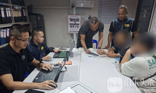 披袈裟十年逃亡：泰国男子冒充高僧狂骗180万！