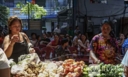 马尼拉菜价飙涨，民众哭诉：总统先生，请对穷人多些怜悯！