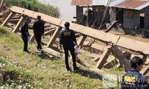 泰国防洪堤变“纸糊工程” 38米塌陷承包方无证乱搞！