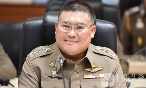 泰国警方澄清：查“车籍复印件罚2000铢”纯属假消息