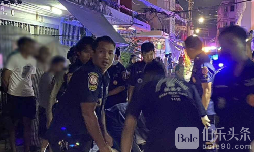 泰国男子持枪射击吓人！遭群众反制围殴昏迷
