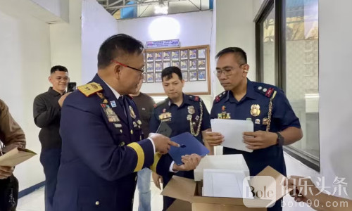 奎松市关卡截获疑似走私电子产品，市值近3亿比索！