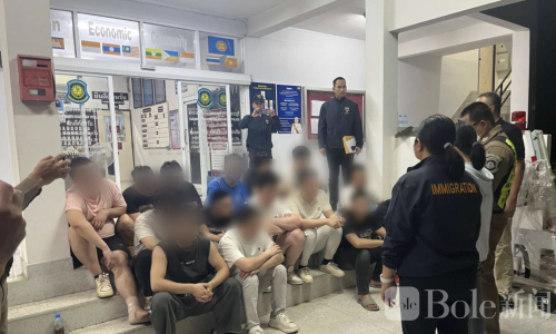 泰国警方截获偷运团伙！14名中国人非法入境当场落网