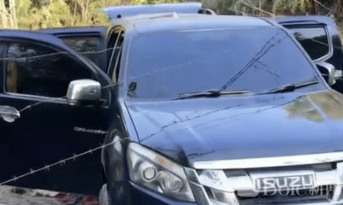 泰国警方追捕偷渡劳工车辆！司机弃车逃逸13名劳工被捕