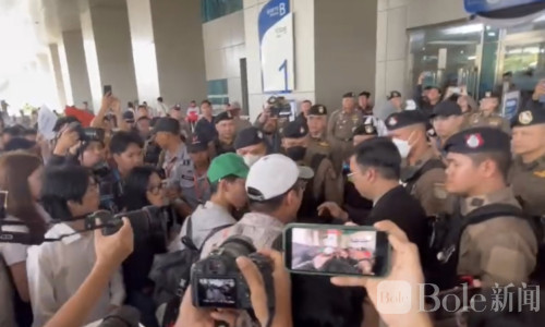 泰国选委会前爆冲突！公民团体+僧侣要求全国重新计票