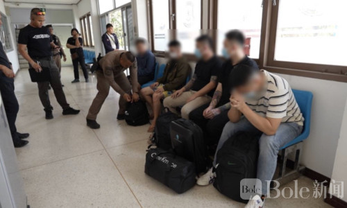 查扣近300部手机，泰警抓获13名中国籍涉诈人员！