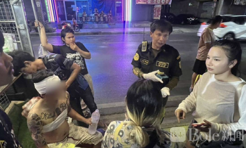 曼谷便利店惊现家庭血案！继母挥砍继子重伤