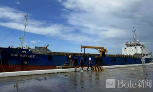 菲律宾海军两天连端走私船，查获近2亿走私香烟！