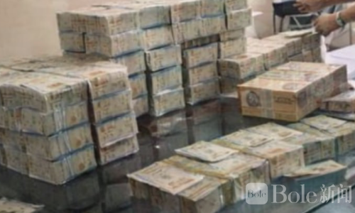 菲律宾18名前海军陆战队员，揭政治人物“现金行李箱”事件