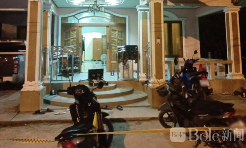 泰国街头突发枪战！少年因挑衅相互开枪伤人