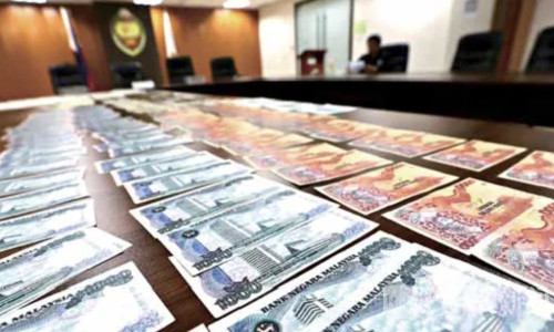 震撼曝光！菲律宾查获超2亿美元假钞与伪造国债