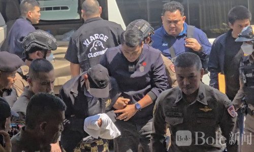 泰国涉绑架焚尸案头目落网落泪喊冤 警方称证据链已成形！