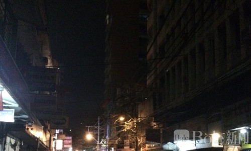 咸泪混湿猪脚饭，菲国拼赚一百万！