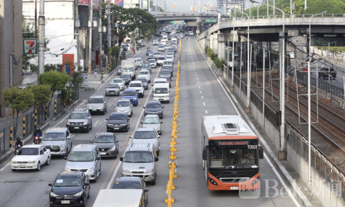 旱季出行高峰来袭！菲律宾警方严查道路安全与毒品测试