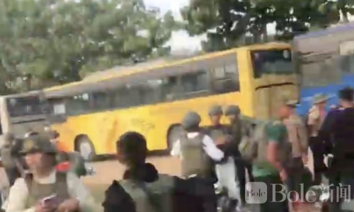 泰柬又要开打了？军队大规模集结，局势一触即发！