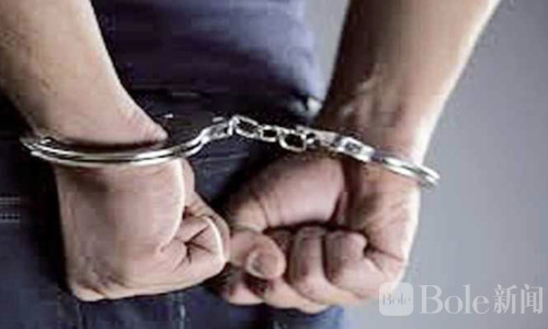 中国男子大马商场男厕偷拍被抓，手机里竟藏大量不雅视频！