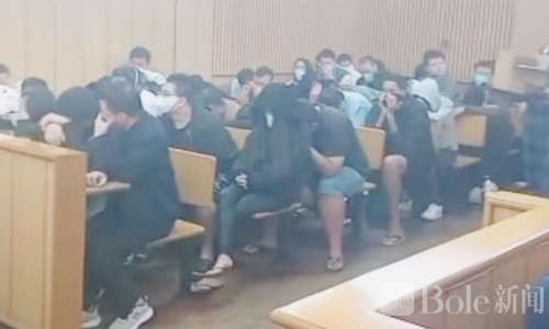 200名中国嫌犯在非洲警局集体排泄抗议，拘留室臭到翻修！