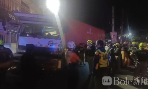 曼达维严重车祸卡车撞两摩托，造成两人当场死亡