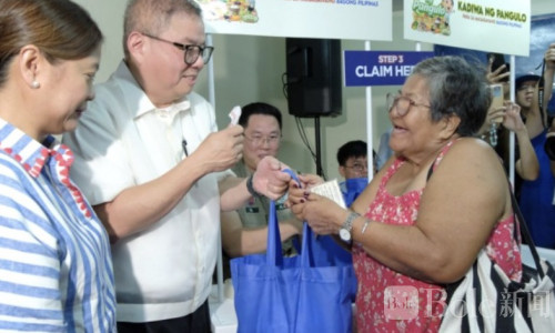 20比索大米真的来了！马卡蒂率先开卖