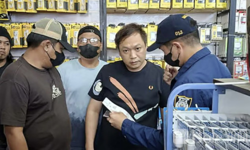 菲律宾华人商场3名中国人被捕，连夜押往移民局总部！