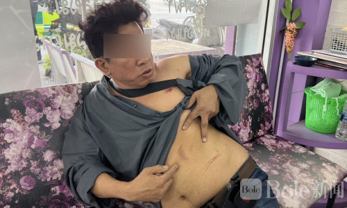 借钱2万不成起冲突！泰国理发店惊现致命斗殴
