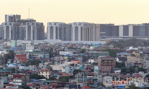 菲律宾一半家庭哭诉：过去一年生活质量越活越差！