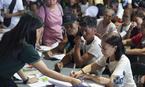油价上涨压力下菲律宾发钱了，2千多人受惠