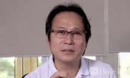 菲内政部长怒批警方：200万人抓3个人都抓不到？