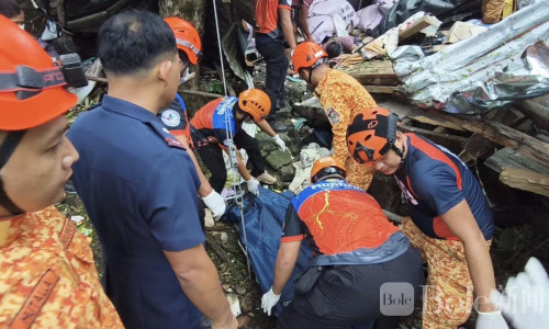 清晨夺命事故！货车冲进民宅，奎松一对老夫妻遇难